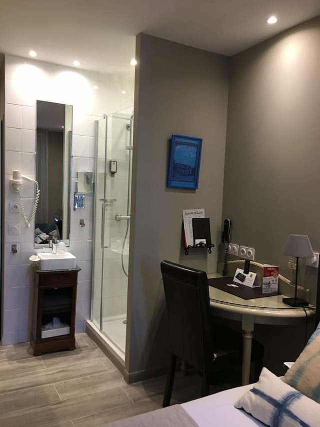 Comfort Room