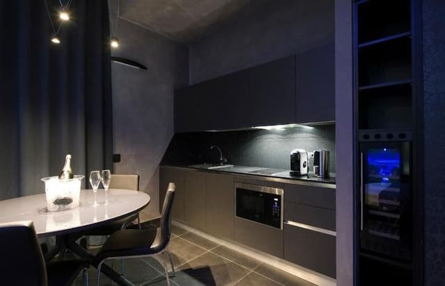 Luxury Studio, Jetted Tub