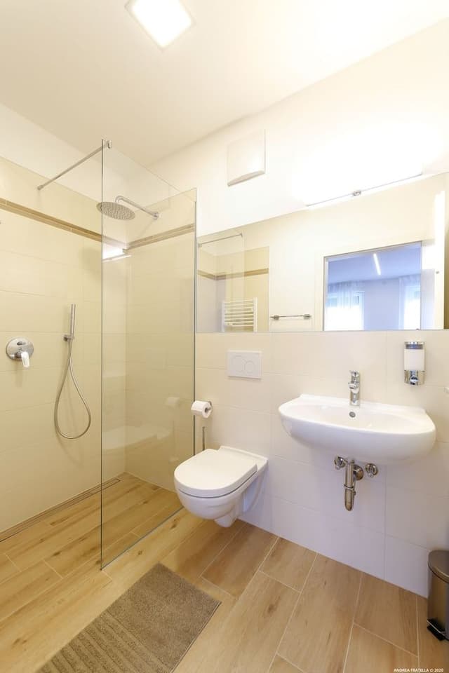 Basic Apartment, 1 Double Bed, City View