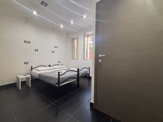 Basic Triple Room