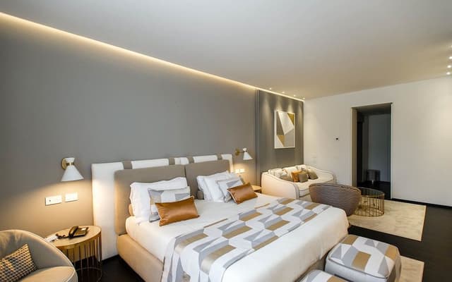 Superior Suite