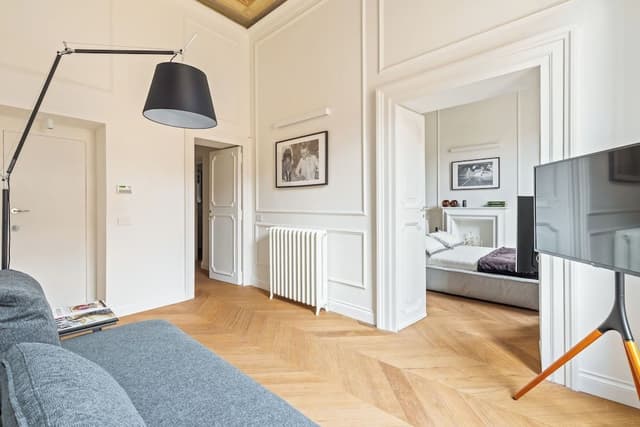 Charm and Style 1 BR Apartment by the Spanish Steps (Via della Fontanella Borghese 28)
