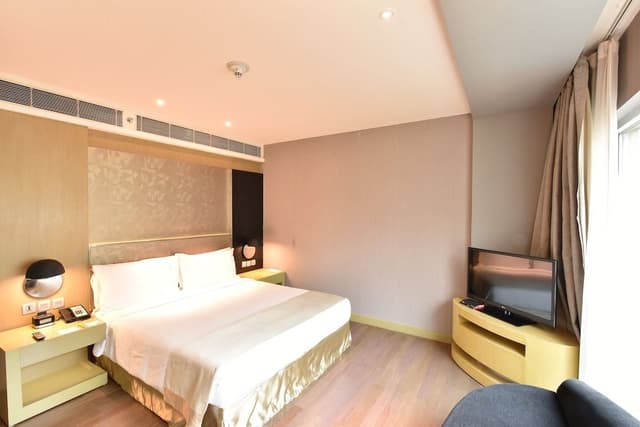 Suite, 1 Bedroom (Additional Living Area)