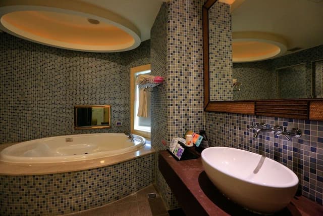 Business Double Room, Jetted Tub