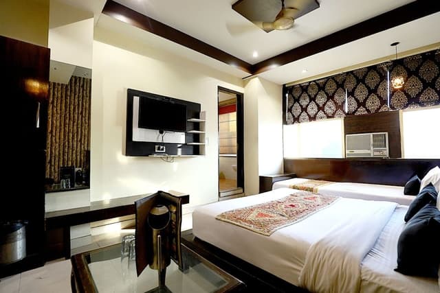 Deluxe Triple Room