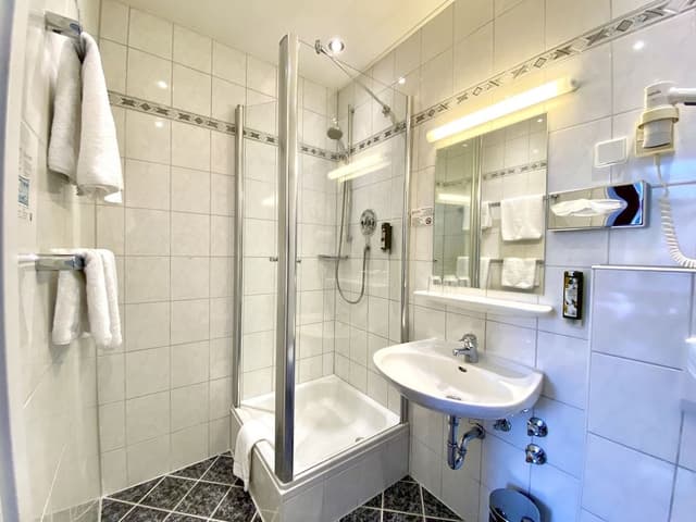 Economy Twin Room