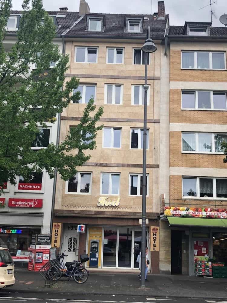 Koenig Koenig