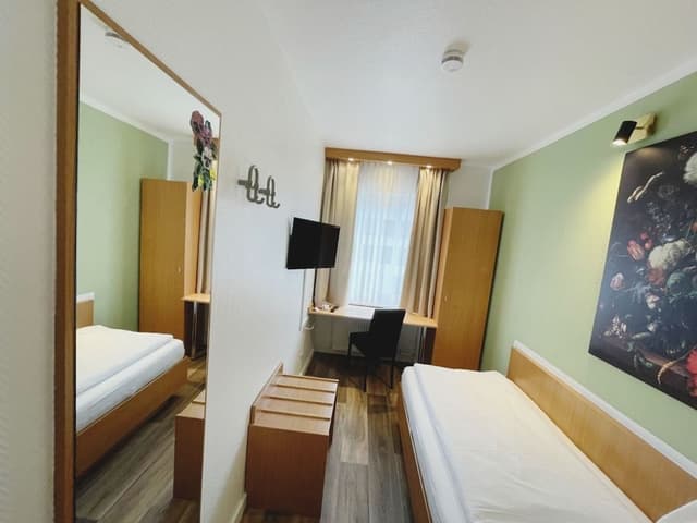 Single Room