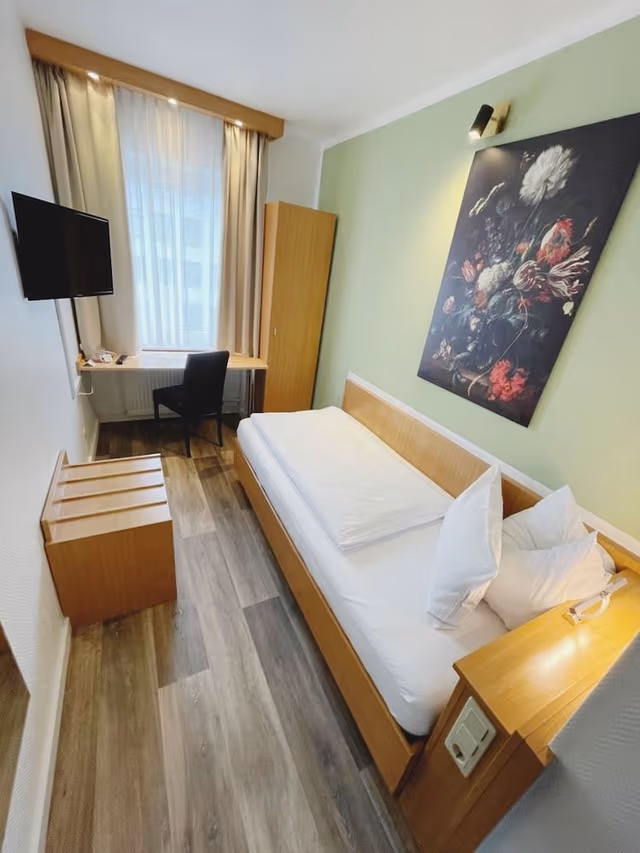 Single Room