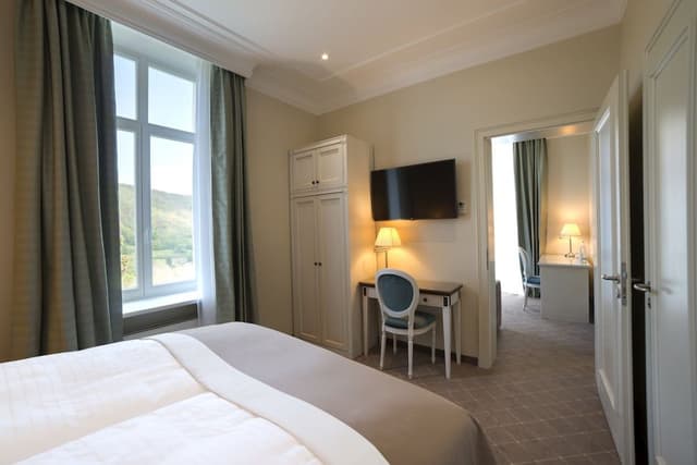 Suite, 1 King Bed