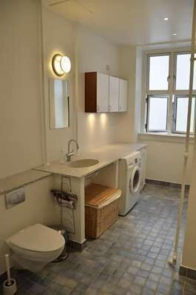 Rent A Room Copenhagen2