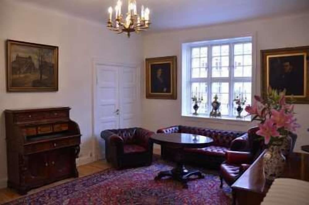 Rent A Room Copenhagen4