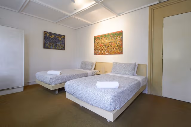 Heritage Standard Room