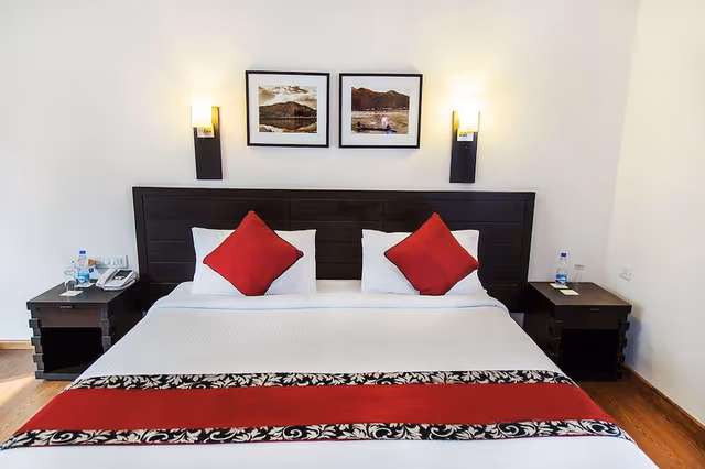 Luxury Single Room
