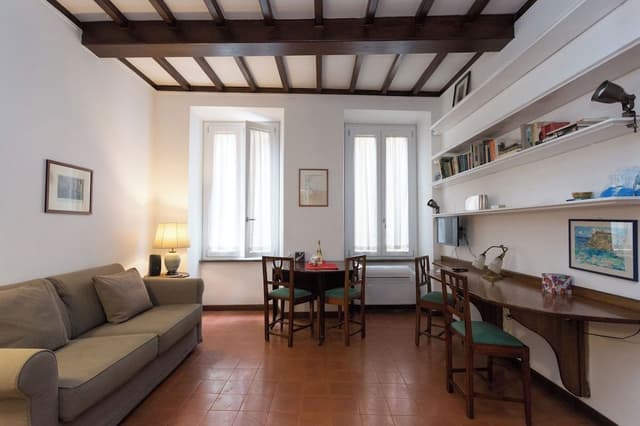 Lovely 1 BR Apt (Via Balestari 10A)
