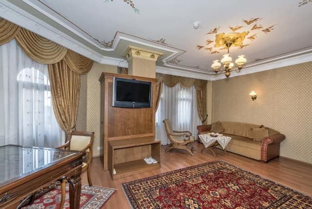 Presidential Suite
