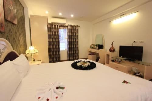 Deluxe Double or Twin Room