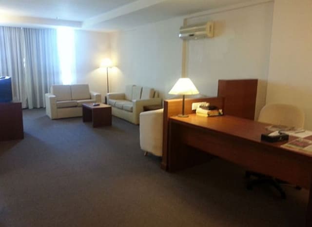 SUITE TWO BEDROOMS