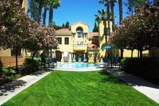 Sunshine Suites - La Jolla3
