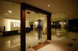 โรงแรมริเวอร์ โรงแรมริเวอร์