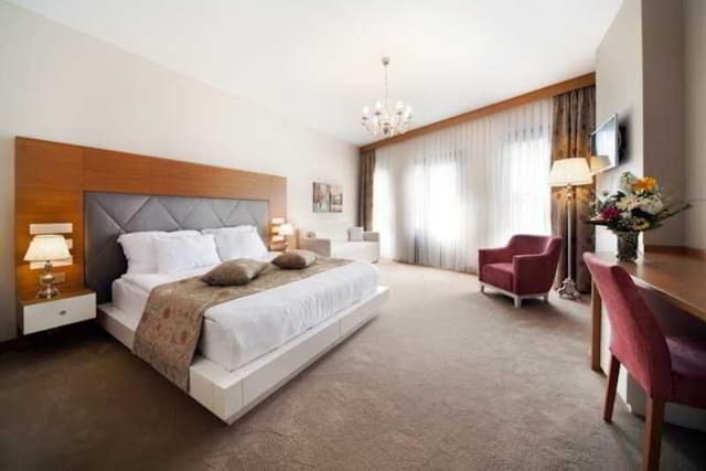 Room DELUXE