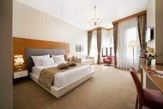 Gravis Suites Gravis Suites