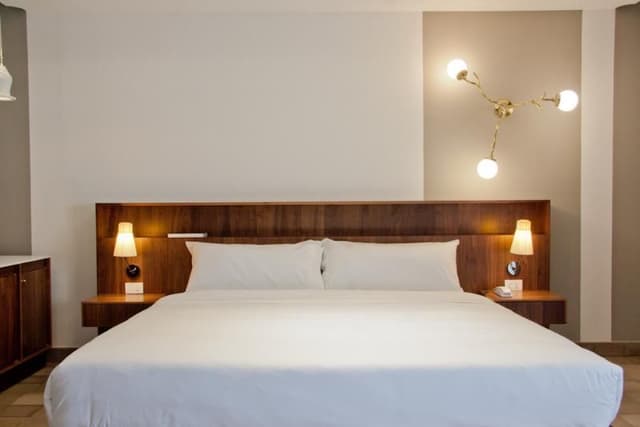 DOUBLE LUXURY