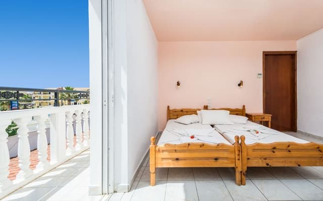 APARTMENT ONE BEDROOM