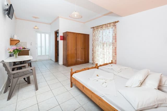 APARTMENT ONE BEDROOM