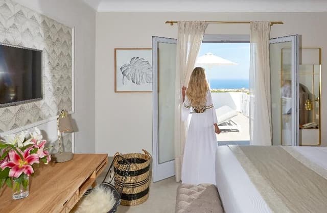 VILLA DELUXE WITH PRIVATE POOL