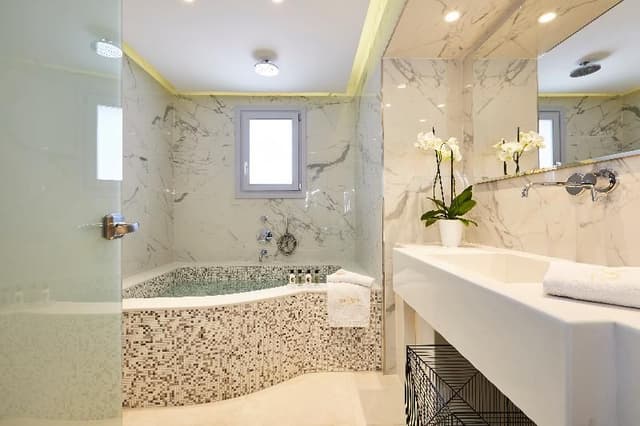 VILLA DELUXE WITH PRIVATE POOL