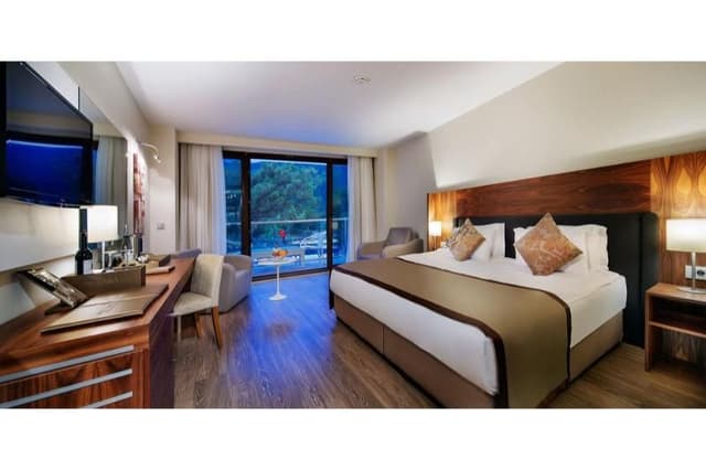 SUITE DELUXE BEACH FRONT
