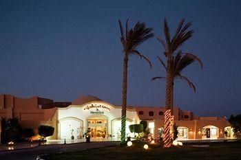 Elphistone Resort1