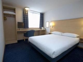 Travelodge Edinburgh Central2