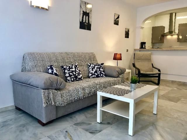 APARTMENT CAPACITY 5 TWO BEDROOMS