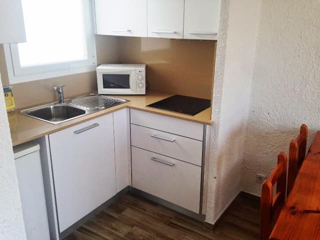 APARTMENT CAPACITY 4 ONE BEDROOM