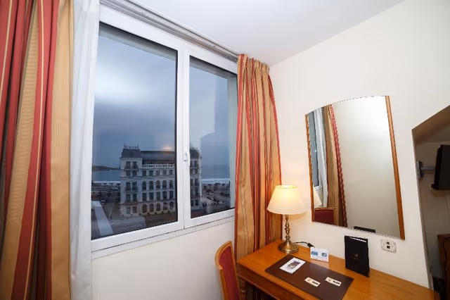 JUNIOR SUITE STANDARD