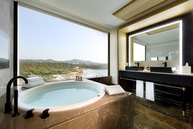 SUITE SEA VIEW