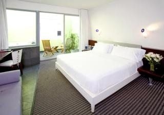 The New Clinton Hotel & Spa4