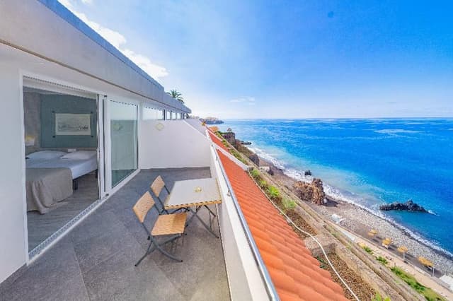 JUNIOR SUITE SEA VIEW CAPACITY 3