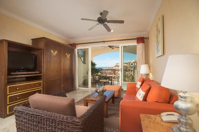 SUITE TWO BEDROOMS