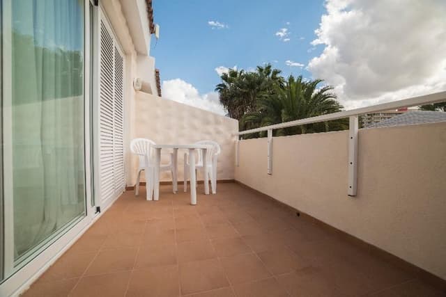 STUDIO GARDEN VIEW WITH BALCONY