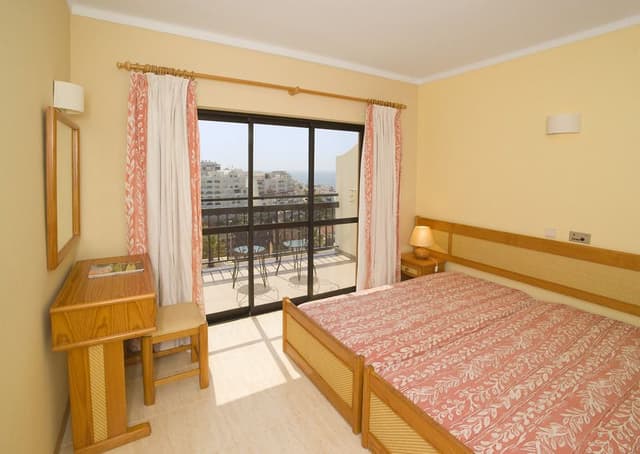 APARTMENT ONE BEDROOM