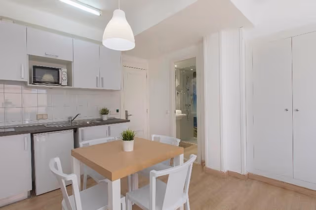 APARTMENT CAPACITY 2