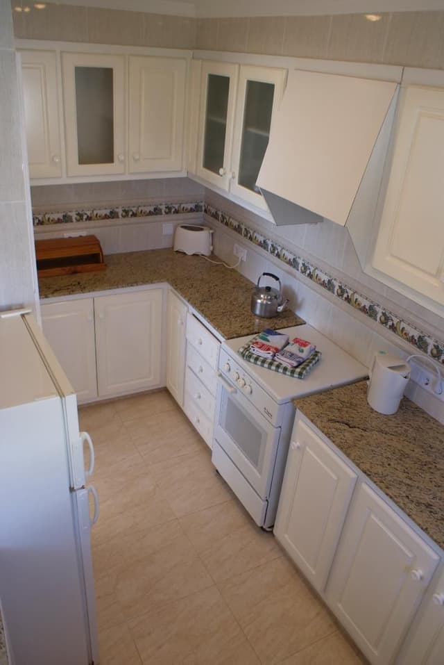 APARTMENT CAPACITY 8 THREE BEDROOMS
