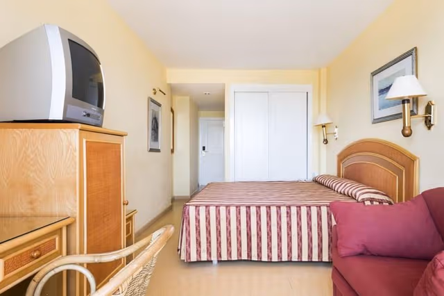 APARTMENT ONE BEDROOM