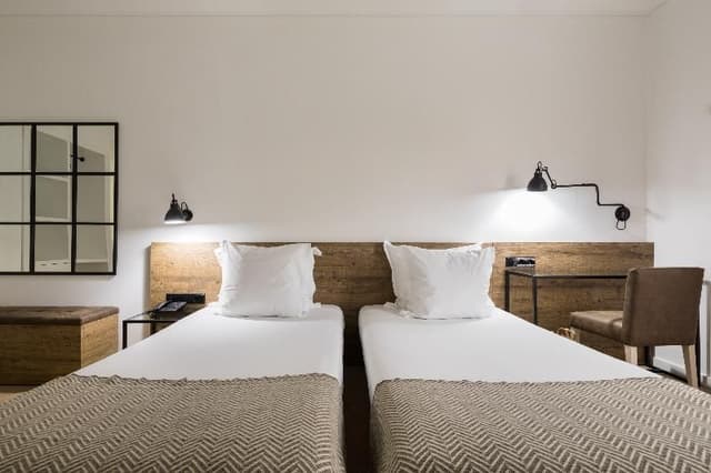 Double or Twin STANDARD