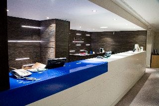 Holiday Inn Brentwood0