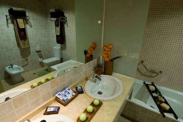 JUNIOR SUITE CAPACITY 1