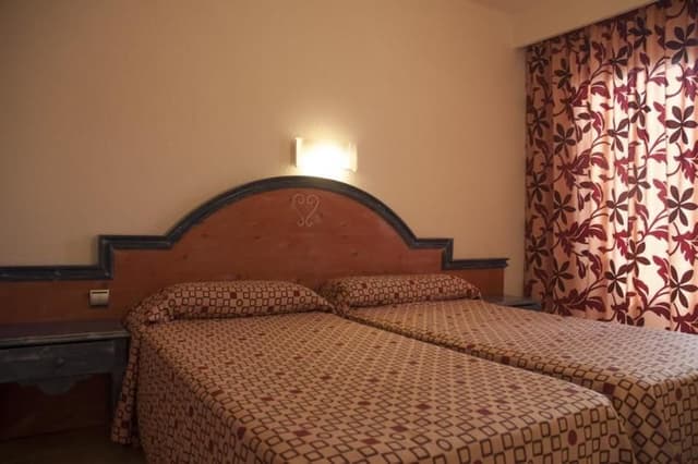 APARTMENT ONE BEDROOM